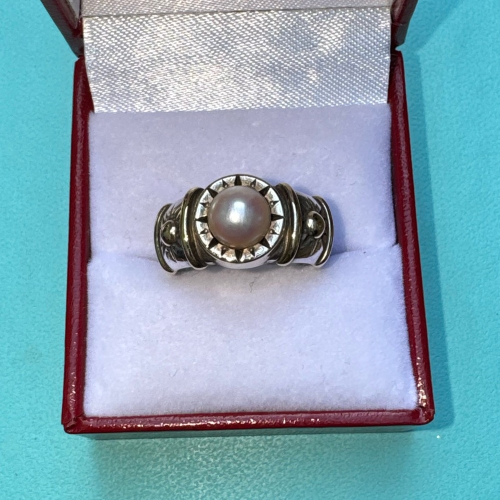 David & Ronnie Gallery Pearl Silver/14 k Gold Sundial Ring - Picture 2 of 5